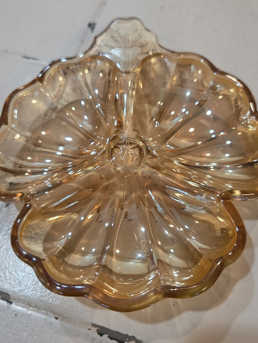 Vtg Jeanette Glass Irredescent Marigold Glass 3 Section Candy/Nut/Trinket Dish
